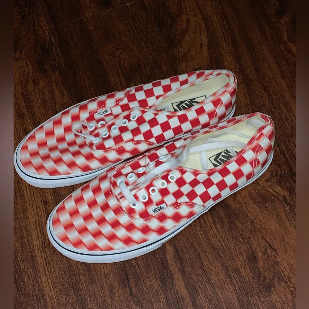 Vans - Picture 4 of 10
